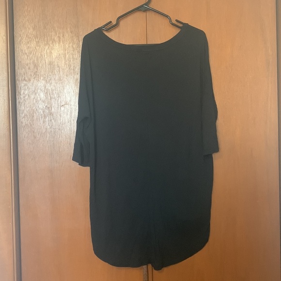 American Eagle - Quarter Sleeve Long Top - Size Small - Picture 3 of 3